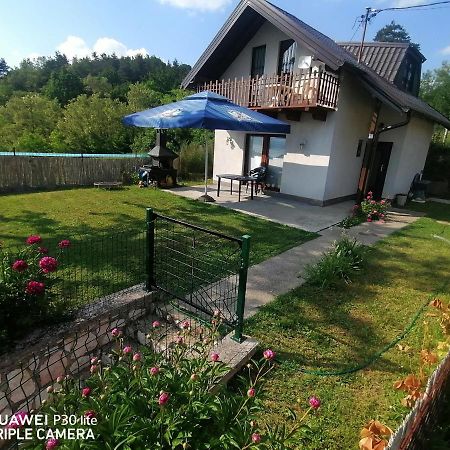 Asja Guest House Lukavac Luaran gambar