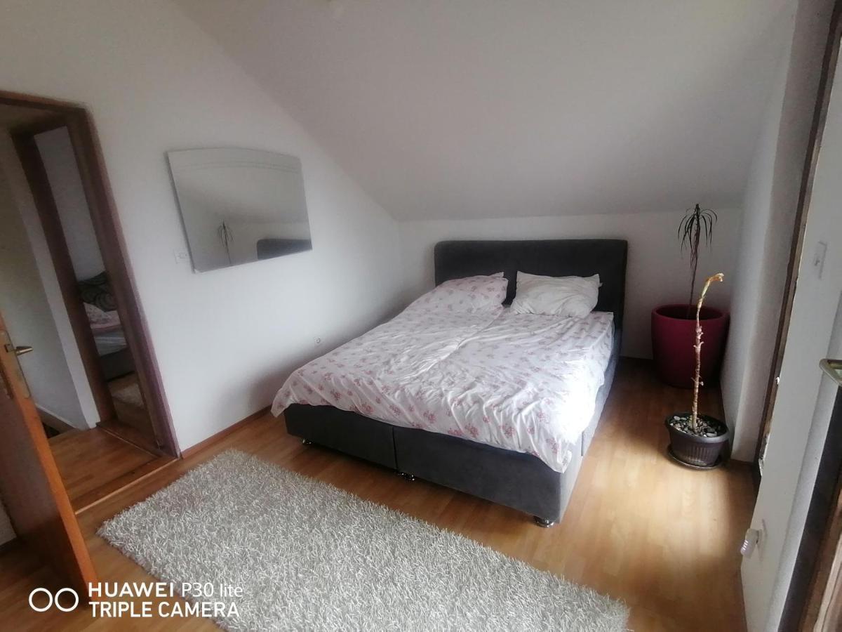 Asja Guest House Lukavac Luaran gambar